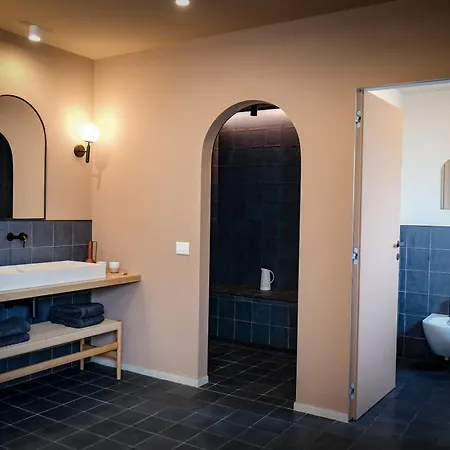 Casa Rivana 4 *